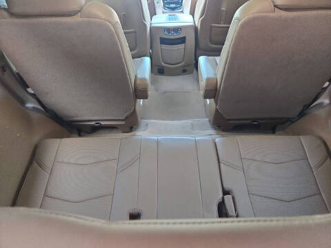 2017 Cadillac Escalade Platinum