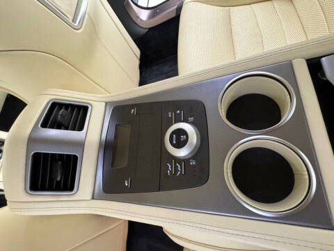 2011 Aston Martin Rapide
