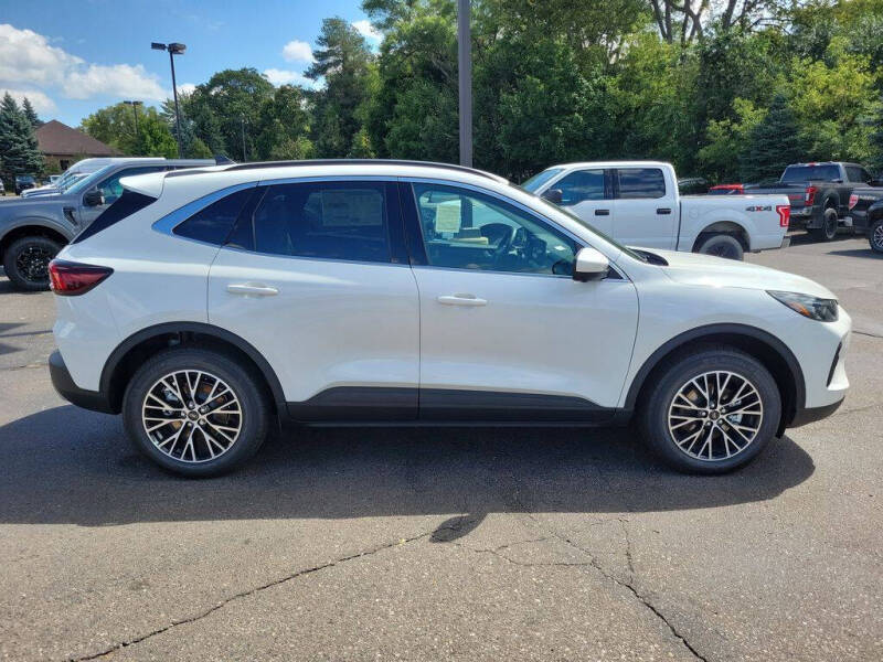 2025 Ford Escape Plug-In Hybrid PHEV