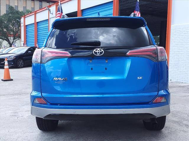 2017 TOYOTA RAV4 SUV / Crossover - $17,397