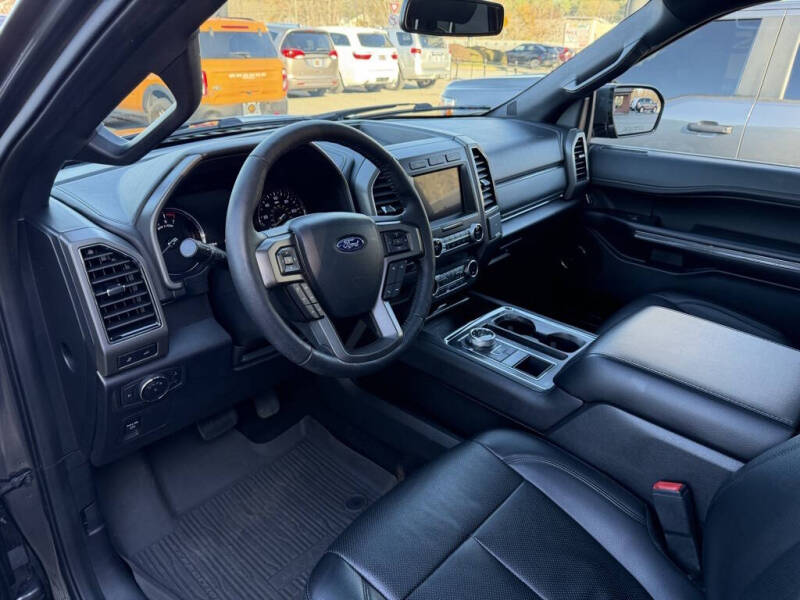 2020 Ford Expedition XLT