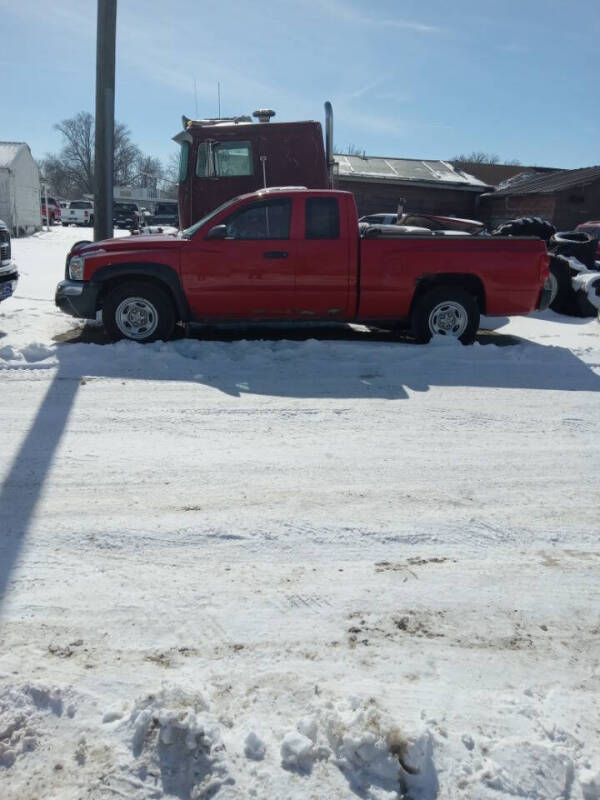 2006 Dodge Dakota for sale at BRETT SPAULDING SALES in Onawa IA