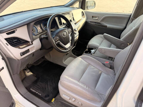 2017 Toyota Sienna Limited 7-Passenger