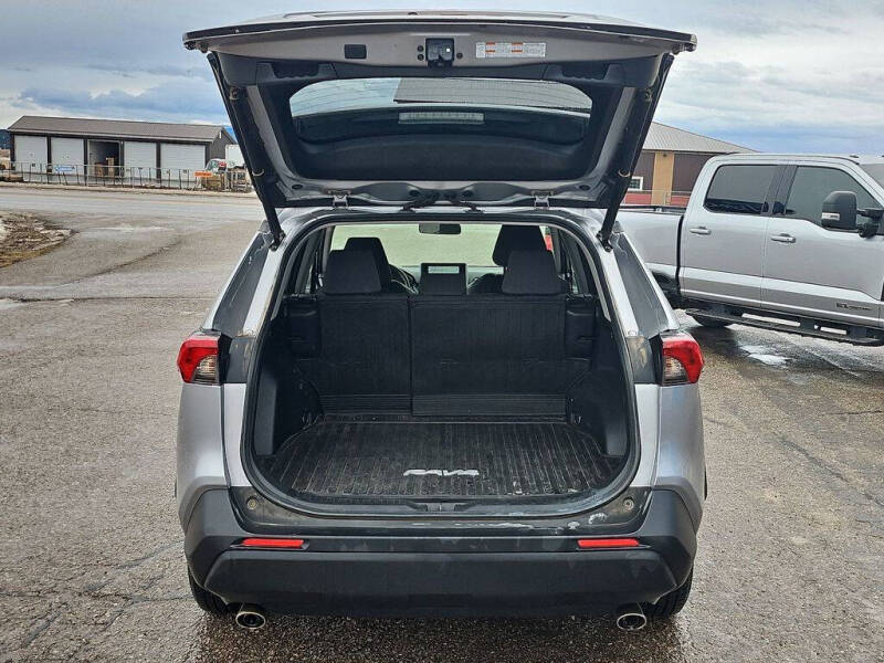 2023 Toyota RAV4 Hybrid XLE