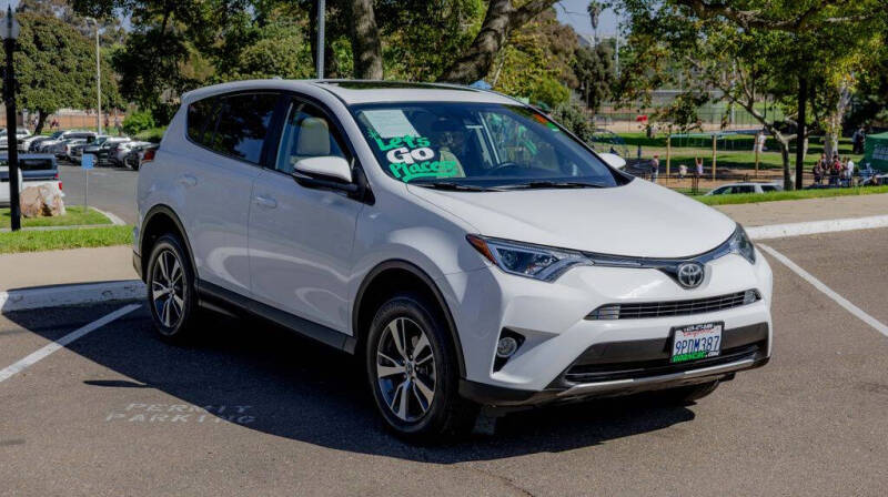 2018 Toyota RAV4 XLE