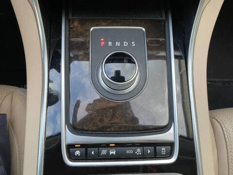 2016 Jaguar XF 35t Prestige