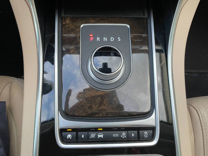 2016 Jaguar XF 35t Prestige