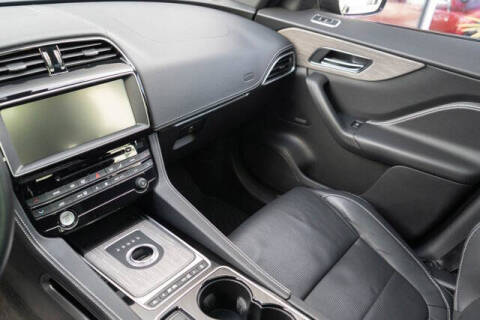 2017 Jaguar F-PACE S