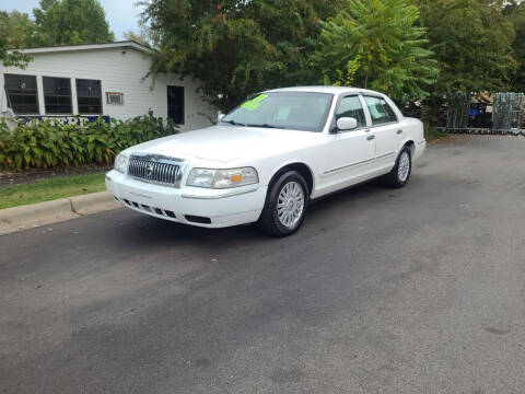 2007 Mercury Grand Marquis for sale at TR MOTORS in Gastonia NC