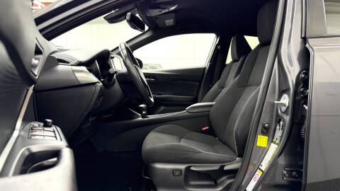 2018 Toyota C-HR XLE Premium