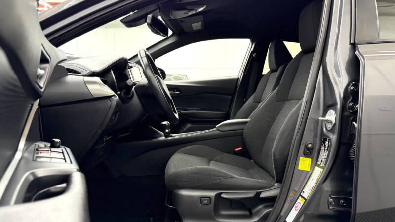 2018 Toyota C-HR XLE Premium