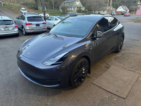 2023 Tesla Model Y Performance