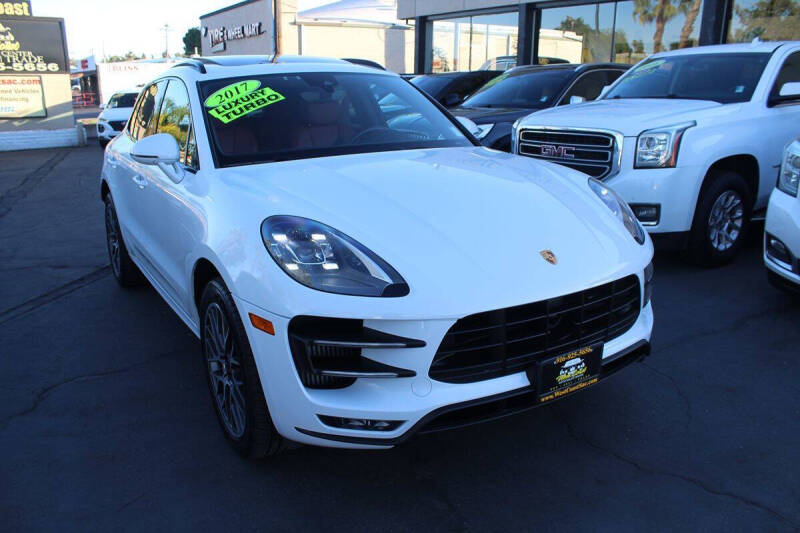 2017 Porsche Macan