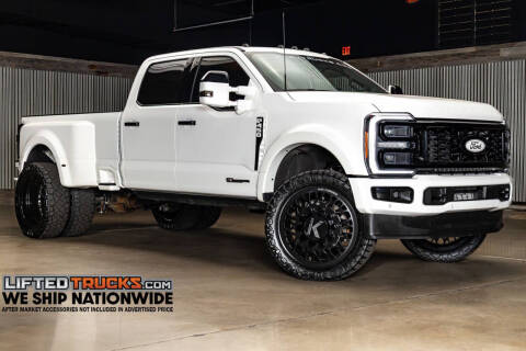 2024 Ford F-450 Super Duty Platinum
