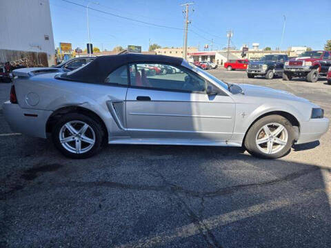 2003 Ford Mustang