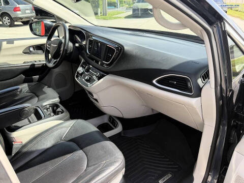 2020 Chrysler Pacifica
