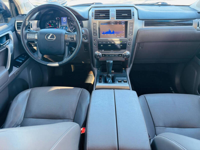 2017 Lexus GX 460