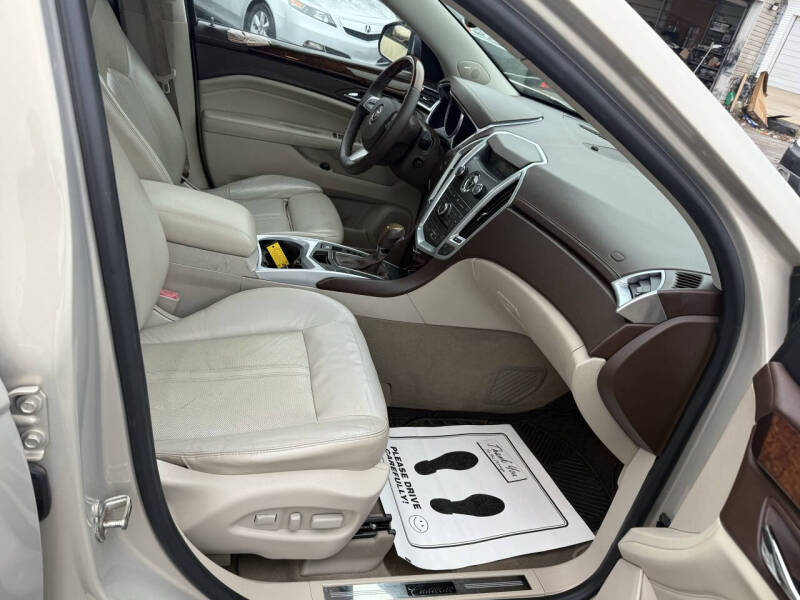 2010 Cadillac SRX Luxury Collection