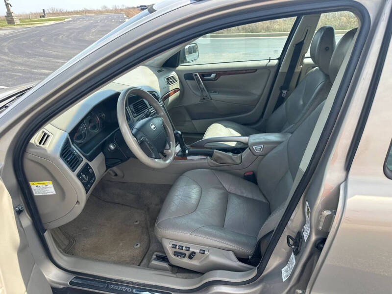 2005 Volvo XC70