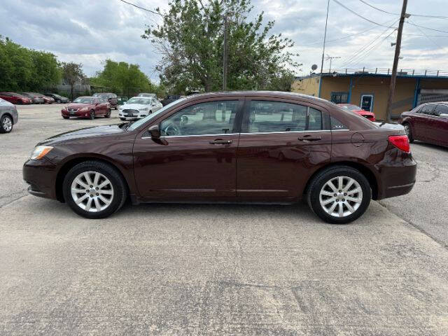 2013 Chrysler 200 Touring