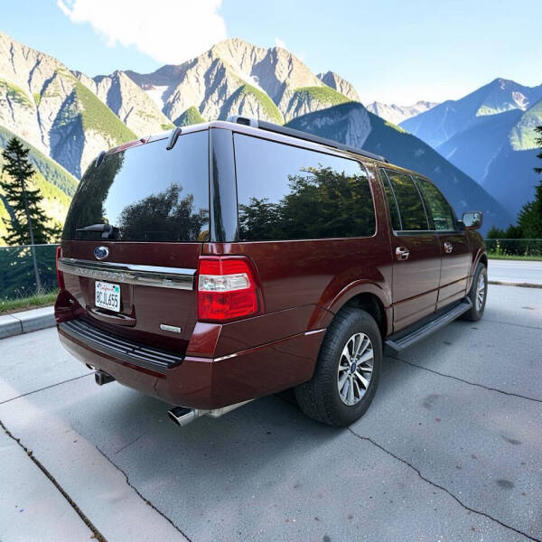 2017 Ford Expedition EL XLT