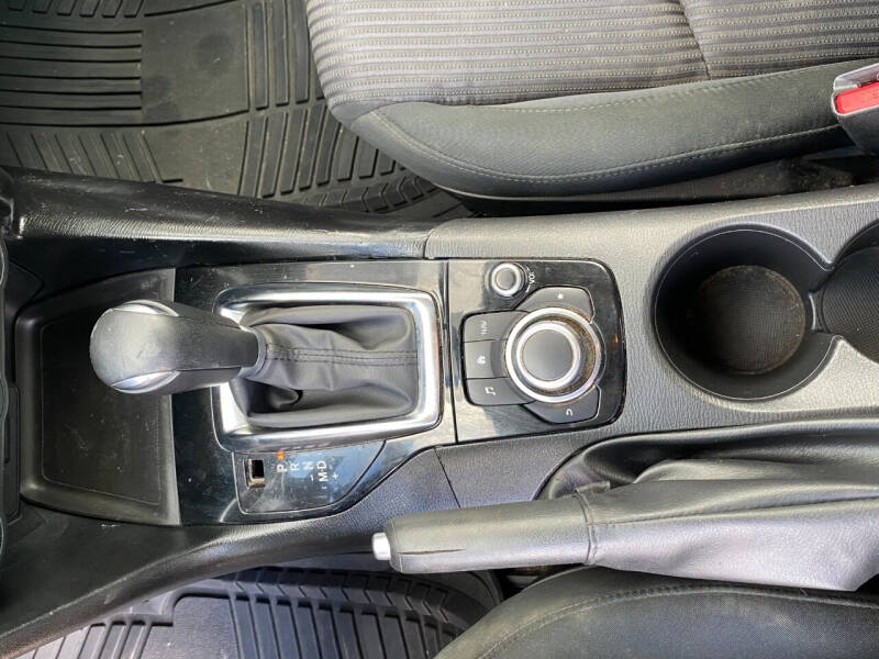 2016 Mazda MAZDA3 i Sport