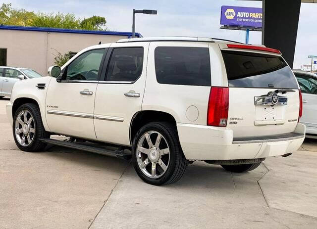 2010 Cadillac Escalade Premium