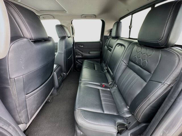 2022 Nissan Frontier SV