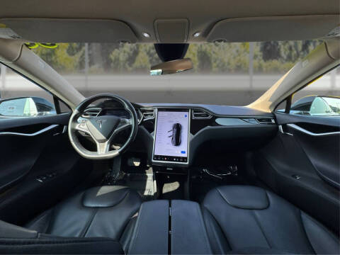 2014 Tesla Model S