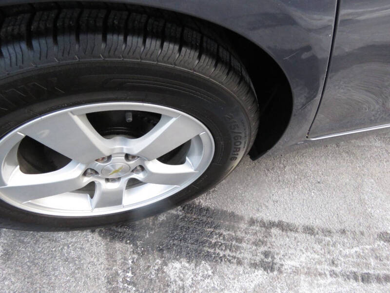 2014 Chevrolet Cruze LS Manual