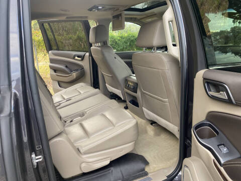 2017 Chevrolet Suburban LT