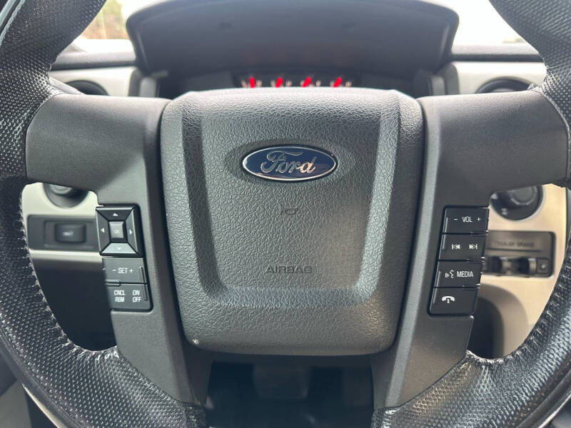 2014 Ford F-150 SVT Raptor