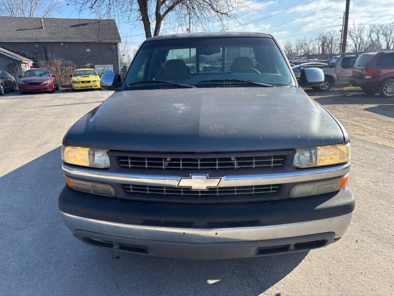 2000 Chevrolet Silverado 1500 LS