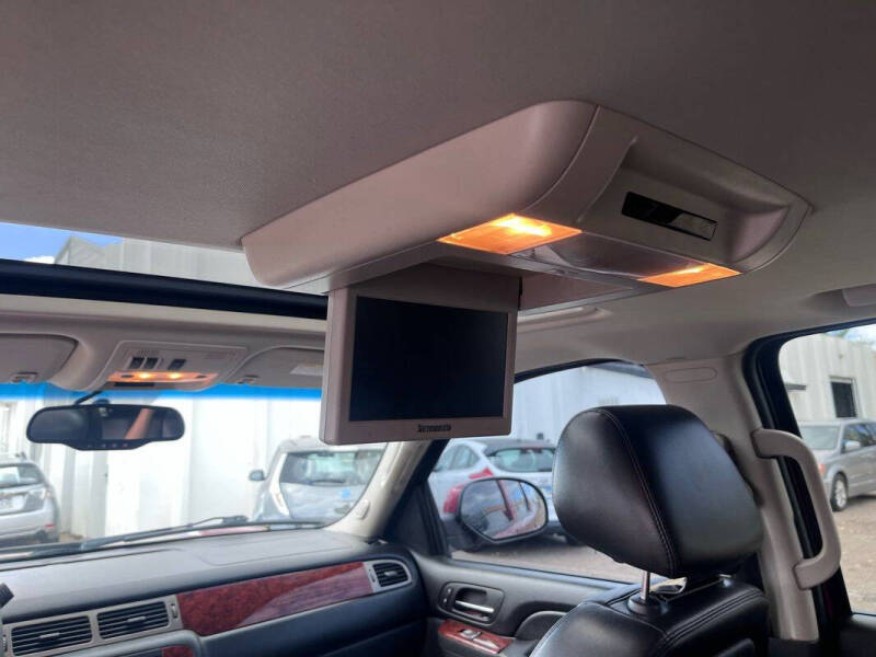 2013 Chevrolet Suburban LT