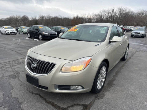 2013 Buick Regal Premium 1
