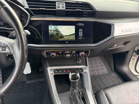 2019 Audi Q3 quattro Premium 45 TFSI