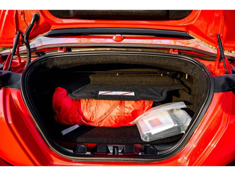 2025 Ferrari Roma Spider
