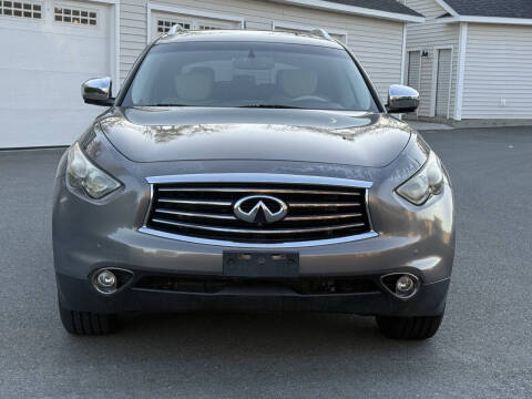 2012 Infiniti FX35