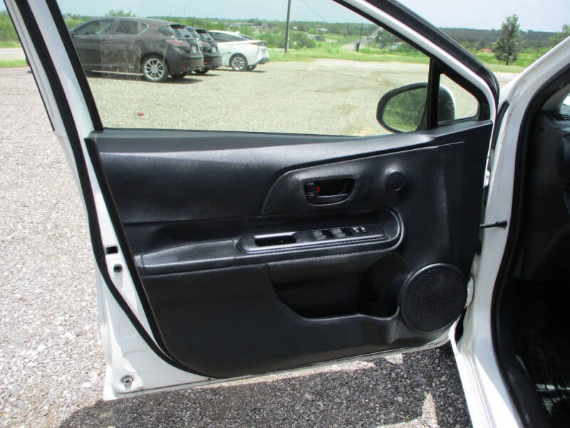 2015 Toyota Prius c Two