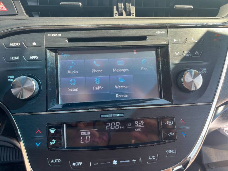 2018 Toyota Avalon XLE