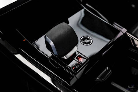 2024 Land Rover Range Rover Sport P360 SE