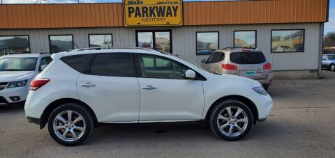 2012 Nissan Murano for sale at Parkway Motors in Springfield IL