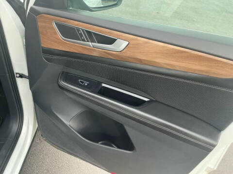 2024 Volkswagen Atlas SE 4Motion