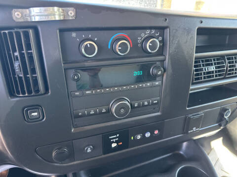 2019 Chevrolet Express 2500