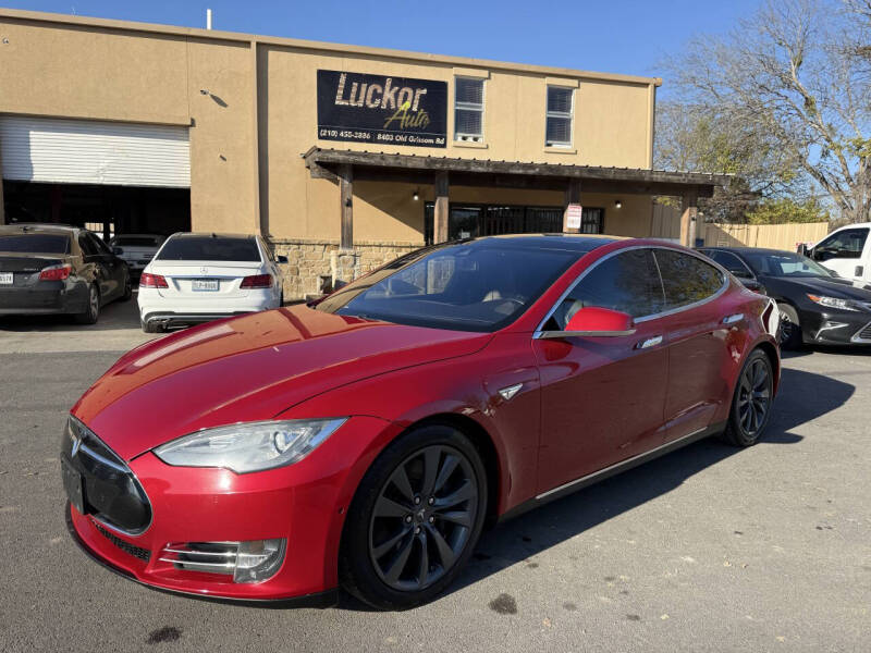 2015 Tesla Model S 85D's photo