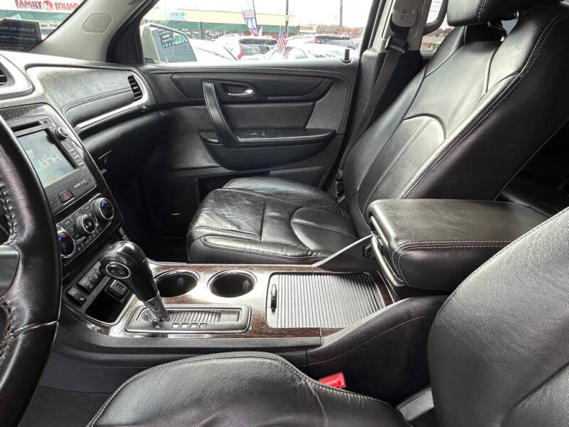 2016 Chevrolet Traverse LT