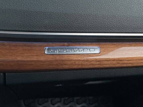 2022 Audi Q5 quattro S line Prestige 45 TFSI