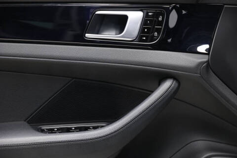 2020 Porsche Panamera