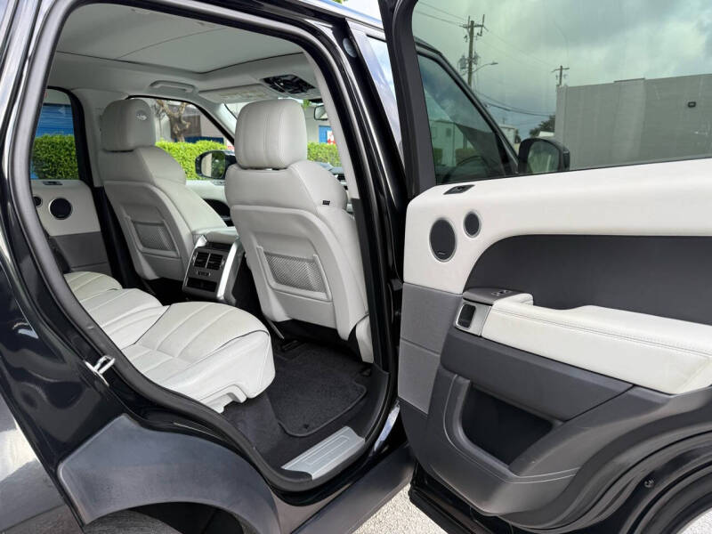 2014 Land Rover Range Rover Sport HSE