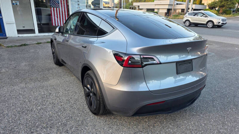 2024 Tesla Model Y Long Range